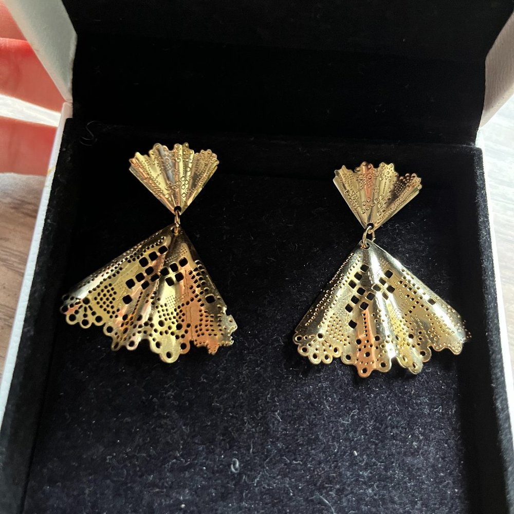 Vintage Paired Earrings! Bought from a local vintage collector store
